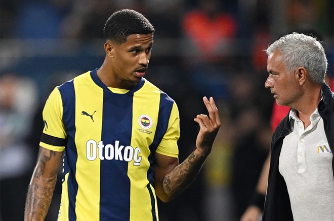 Fenerbahçe ye Jayden Oosterwolde müjdesi